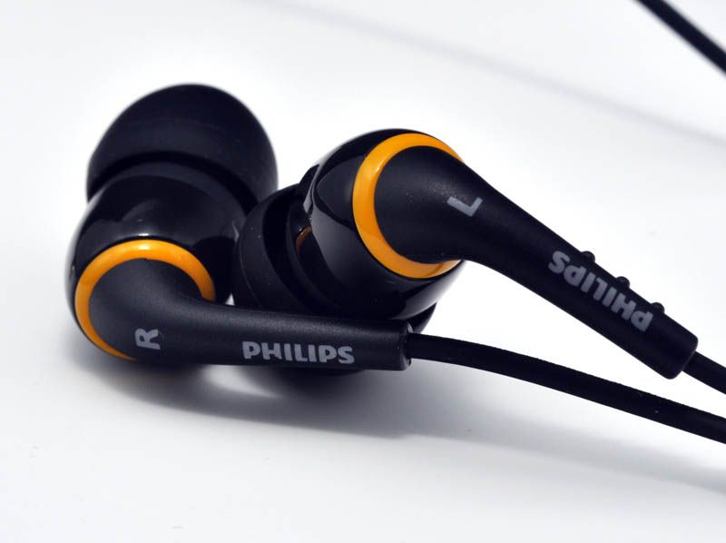 Philips SHE9550 Rich Bass In Ear phone Headphones New